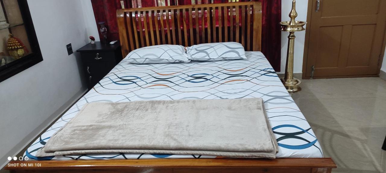 Vyshnavi Home Stay Thanniyam Camera foto